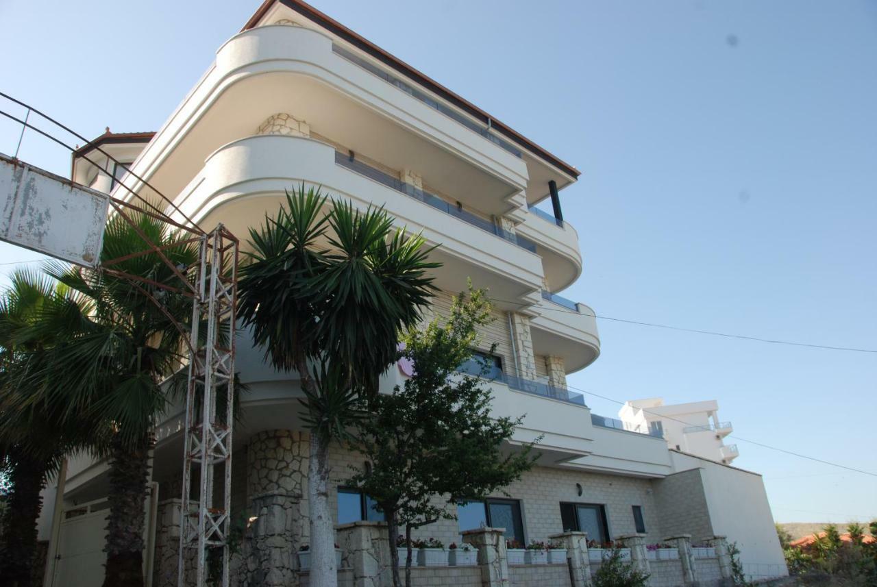 Hotel Sole Sarande Bagian luar foto